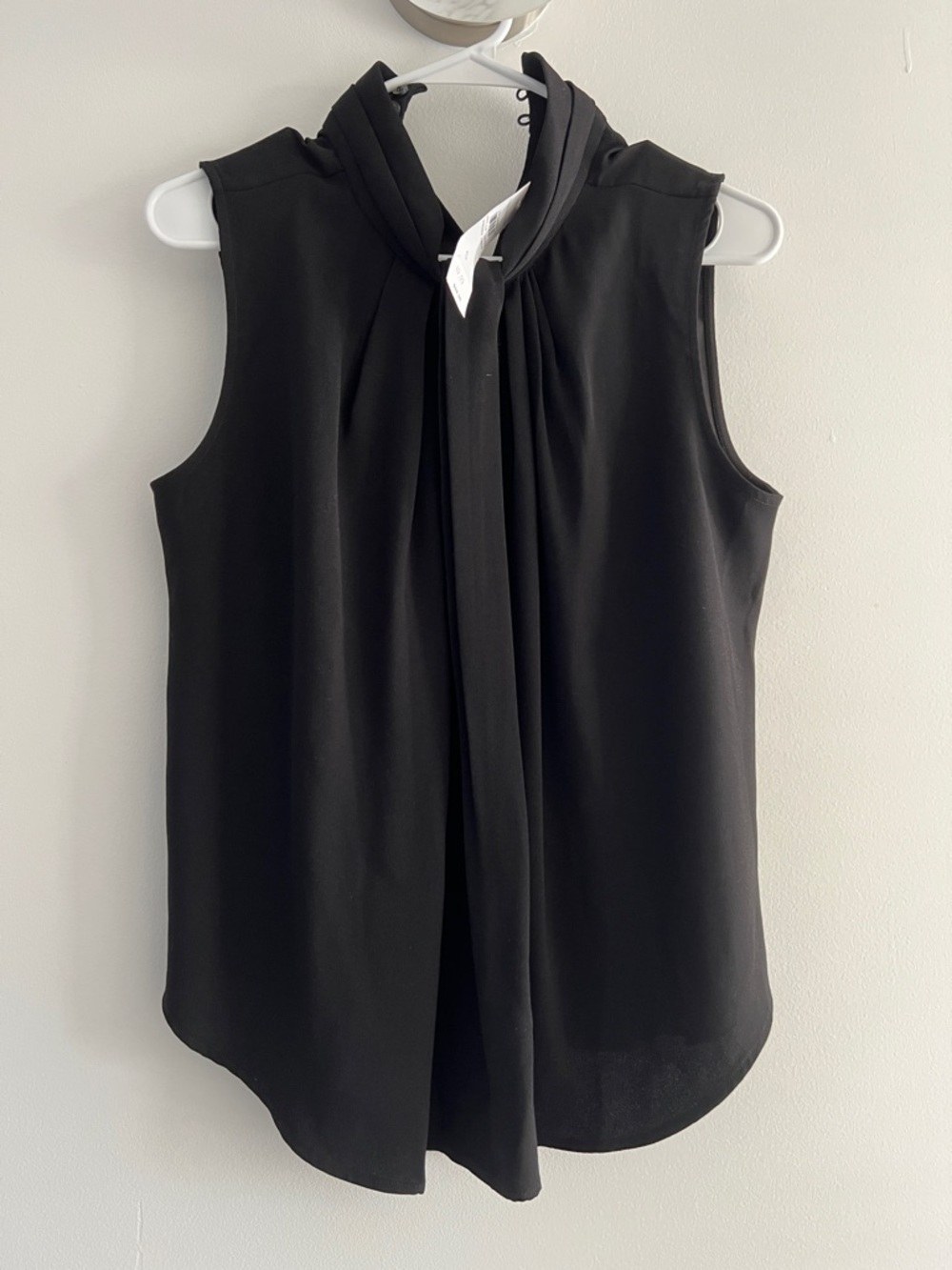 Ann Taylor Black Sleeveless Tie-Detail Blouse